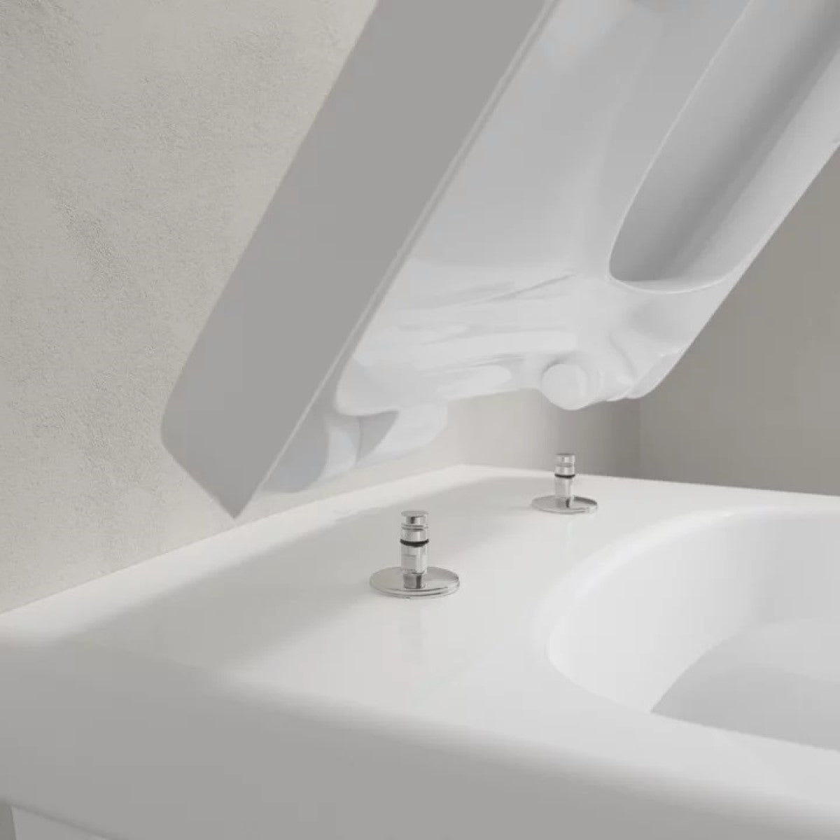 5685HR01 Villeroy & Boch Architectura Combi-Pack viseča WC školjka
