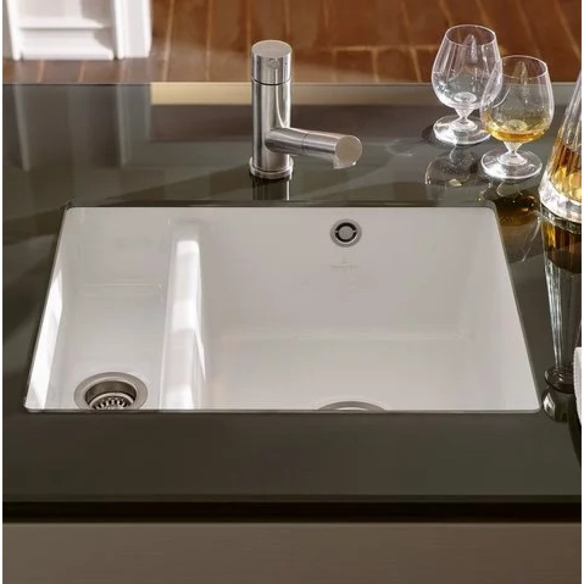 675801RW Villeroy & Boch  Subway 60 XU CeramicPlus 54,5 x 44 cm dvojno keramično pomivalno korito