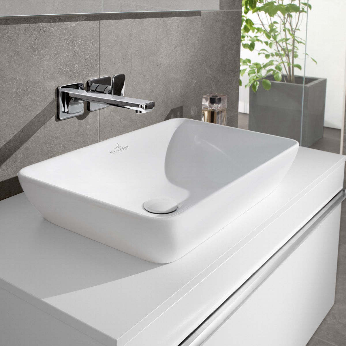 41135501 Villeroy & Boch Venticello 55 x 36 cm nadpultni umivalnik brez odprtine za armaturo