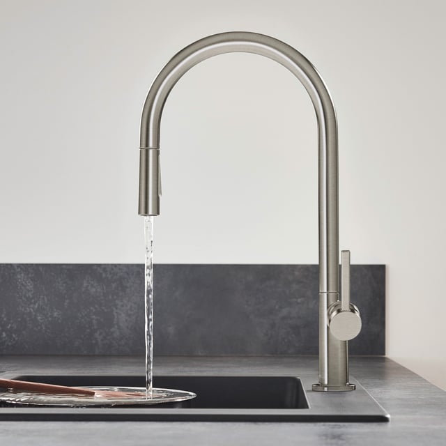 72800800 Hansgrohe Talis M54 210 vrtljiva izvlečna kuhinjska armatura