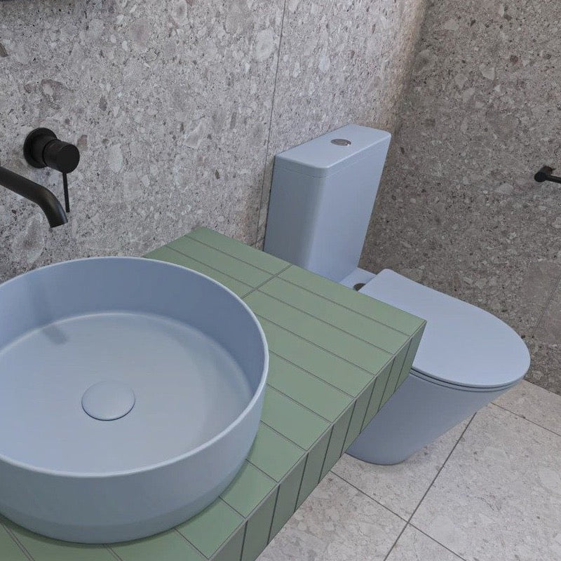 SATINF031VPSNDBLM SAT Infinitio talna brezrobna WC školjka monoblok z WC desko s počasnim zapiranjem