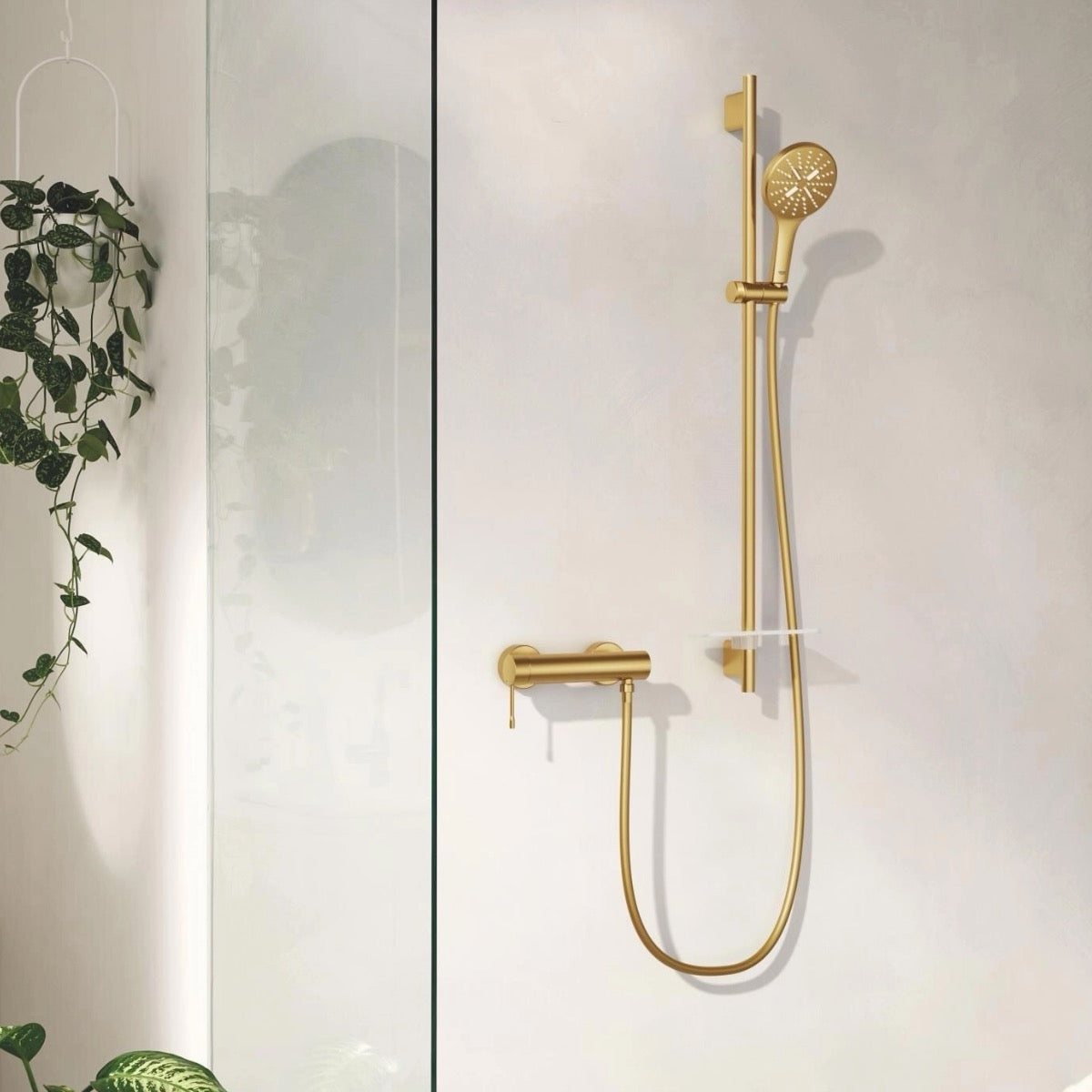 33636GN1 Grohe Essence New stenska armatura za tuš