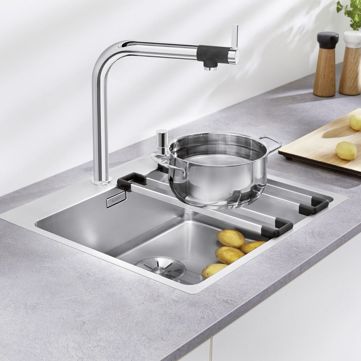 235906 Blanco Top-tirnice 400 za pomivalno korito