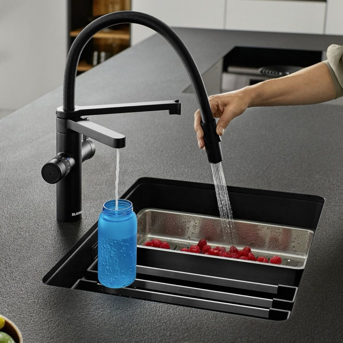 231396 Blanco odcejalna posoda za pomivalno korito