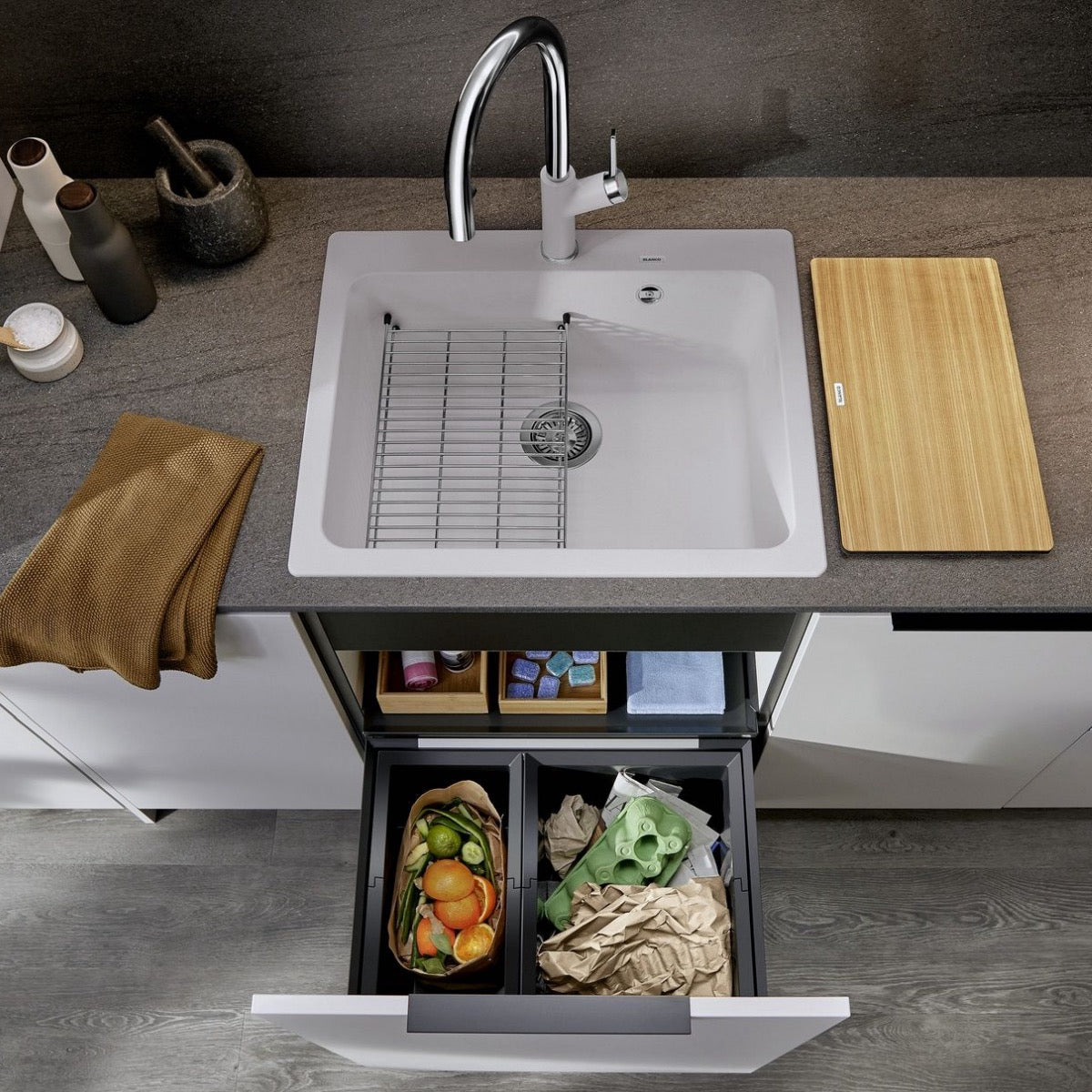 234795 Blanco odcejalna rešetka za pomivalno korito