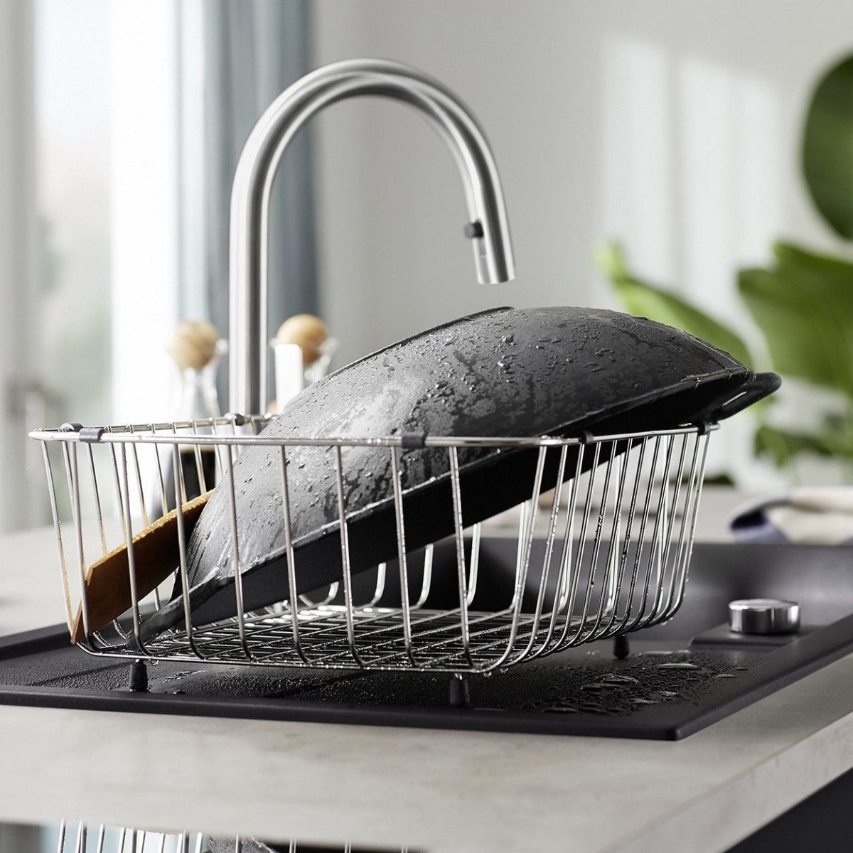 507829 Blanco žična košara za pomivalno korito
