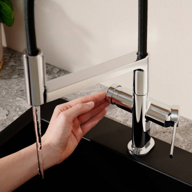 72861000 Hansgrohe Talis Select M54 PowderSpray vrtljiva kuhinjska armatura